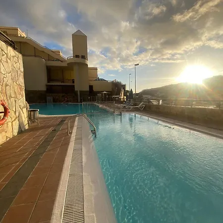 Comfortable Modern House , And Access To Swimming Pool Apartment