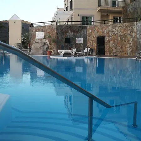Apartment Comfortable Modern House , And Access To Swimming Pool
